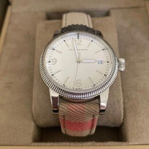Burberry women watch